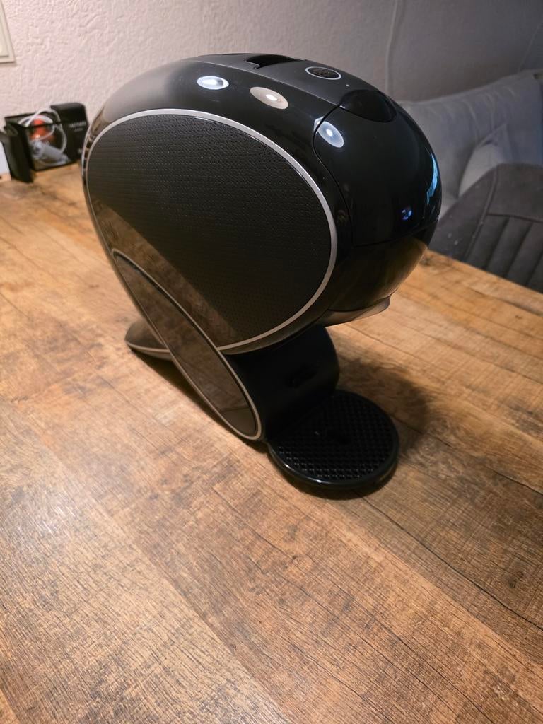 Nescafé Dolce Gusto Neo Zwart, Witgoed en Apparatuur, Ophalen of Verzenden, Zo goed als nieuw, Koffiemachine, Koffiepads en cups