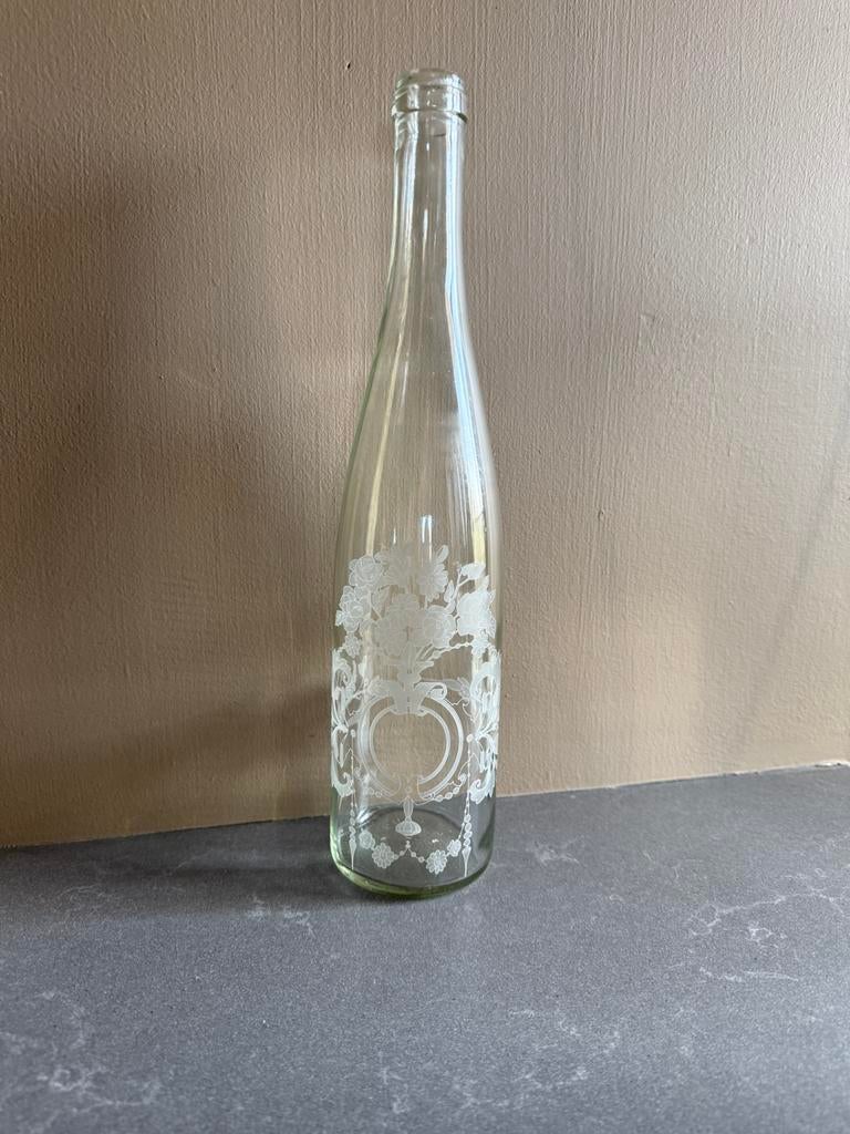 Mooie gegraveerde oude fles, Antiek en Kunst, Ophalen of Verzenden