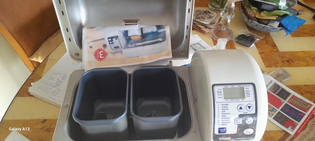 Broodbakmachine - Zo goed als nieuw, weinig gebruikt, Meer dan 10 programma's, 800 tot 1200 gram deeg, Zo goed als nieuw, Ophalen