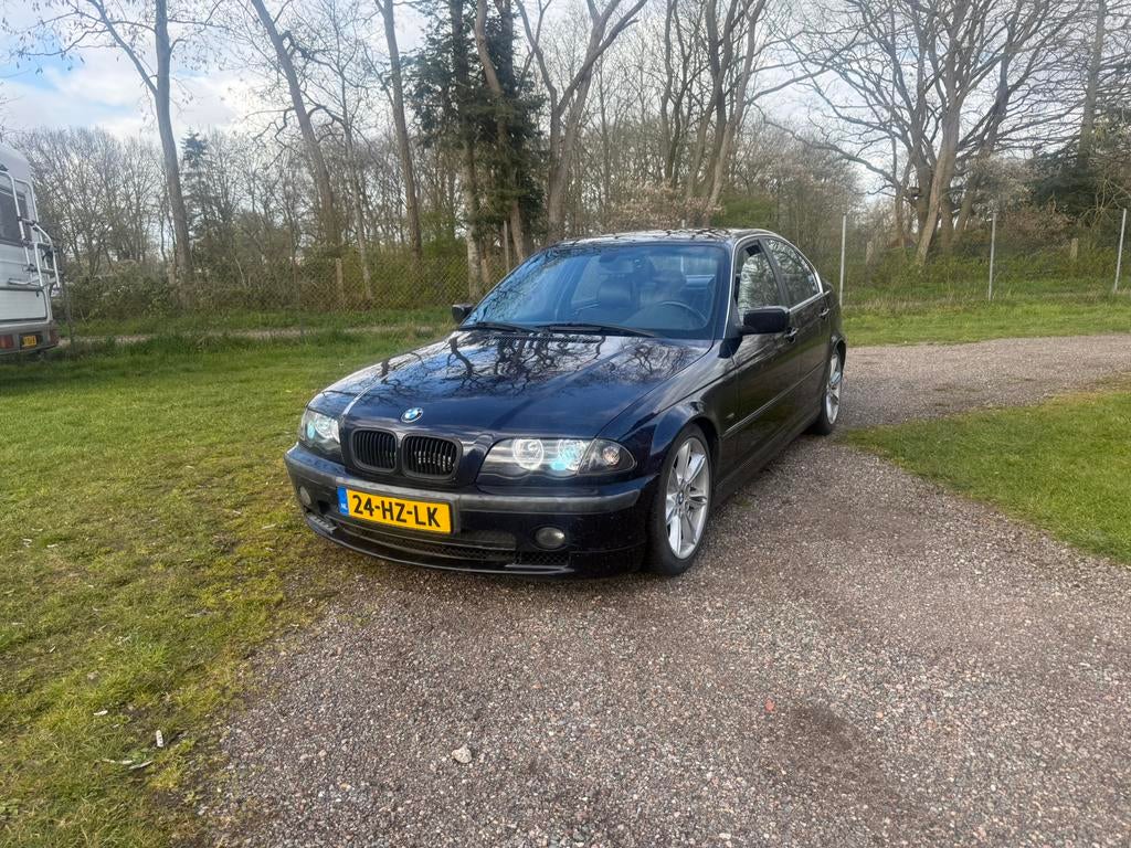 BMW 3-Serie e46 2.5 I 323 1999 Blauw, 1345 kg, Achterwielaandrijving, Zwart, 2494 cc