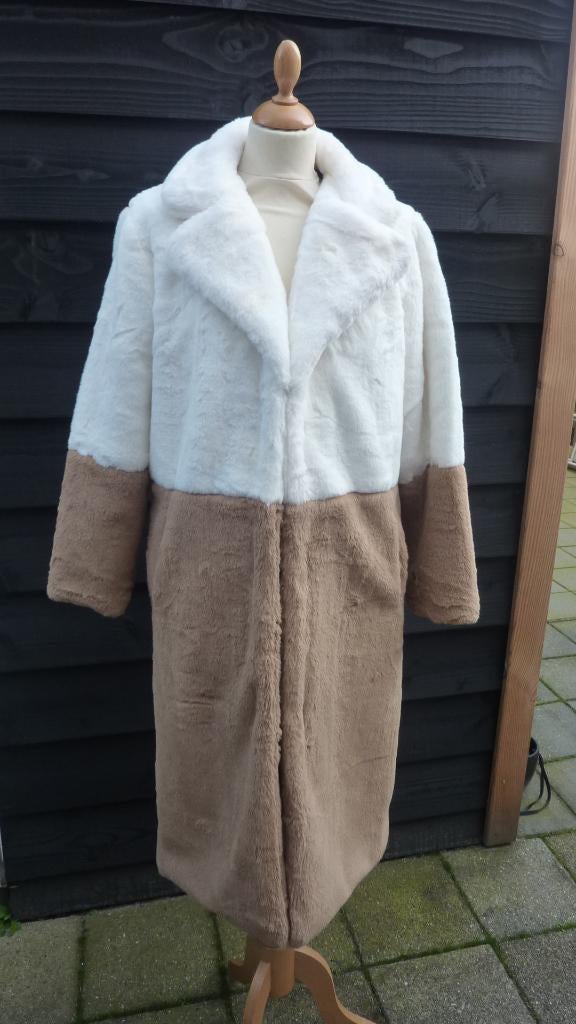 bontjas, nep bont, carnaval, jas, NIEUW, 17 stuks, Kleding | Dames, Carnavalskleding en Feestkleding, Ophalen, Nieuw, Carnaval