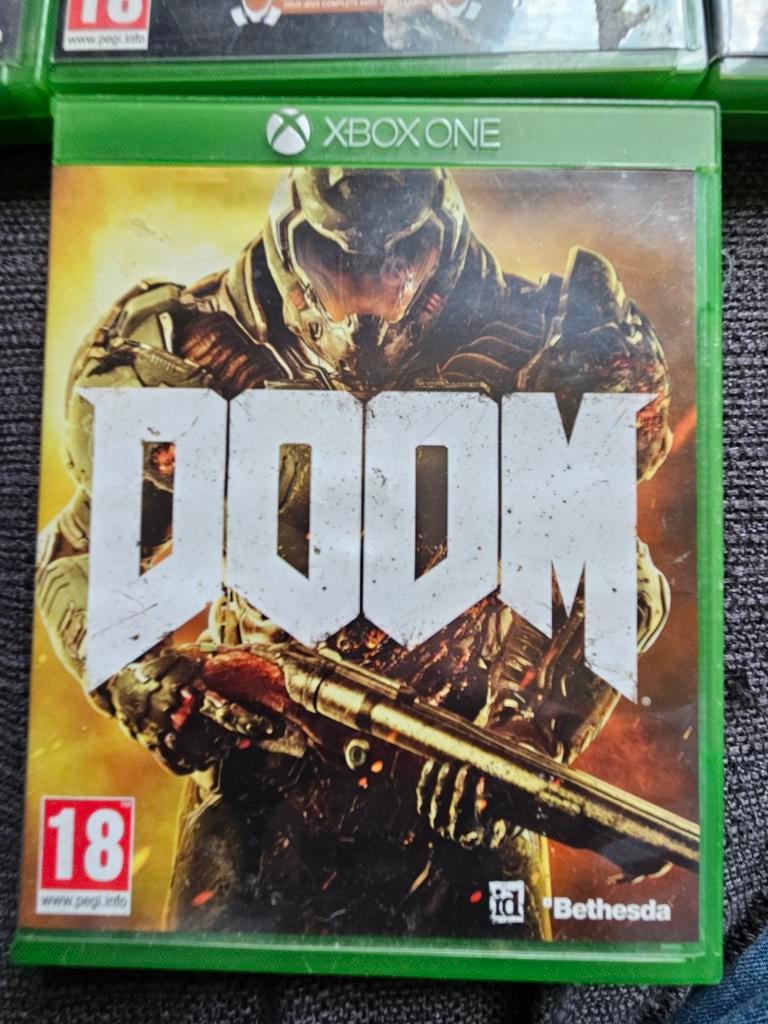 7x Xbox One games , 1x PS4 F1 2019, Spelcomputers en Games, Games | Xbox One, 1 speler, Ophalen of Verzenden, Zo goed als nieuw