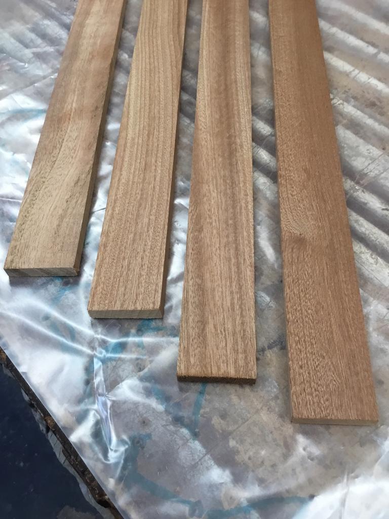 HARDHOUTEN LATTEN (MAHONIE), Doe-het-zelf en Verbouw, Hout en Planken, Ophalen, Minder dan 25 mm, Overige typen, Nieuw