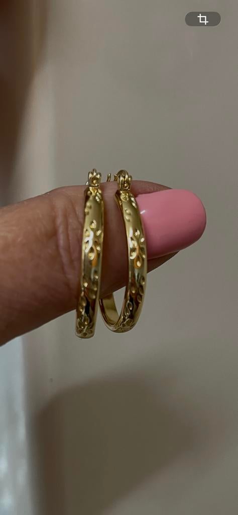 Mooie bewerkte creolen, Overige materialen, Hangers, Nieuw, Ophalen of Verzenden