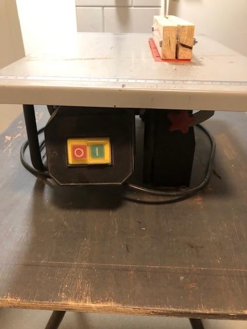 Cirkelzaag gemonteerd op tafel, Ophalen, Brüder Mannesmann, Gebruikt, Cirkelzaag