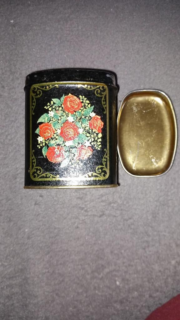 Engels vintage theeblikje jaren 60  thee met rozen, Antiek en Kunst, Ophalen of Verzenden