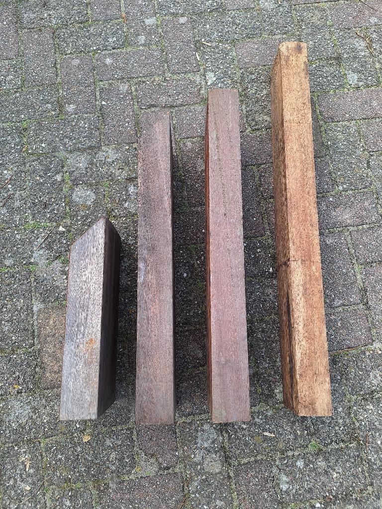 Hardhout, per stuk € 5,00, Tuin en Terras, Palen, Balken en Planken, Ophalen, Zo goed als nieuw, Hardhout, Minder dan 180 cm