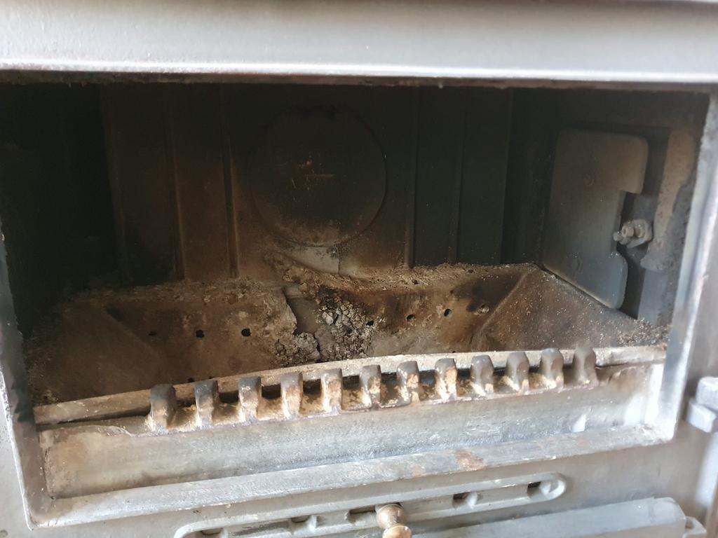 Hout kachel hoog 66cm breed 63cm diep 37cm pijp120cm, Huis en Inrichting, Kachels, Ophalen, Gebruikt, Houtkachel, Vrijstaand