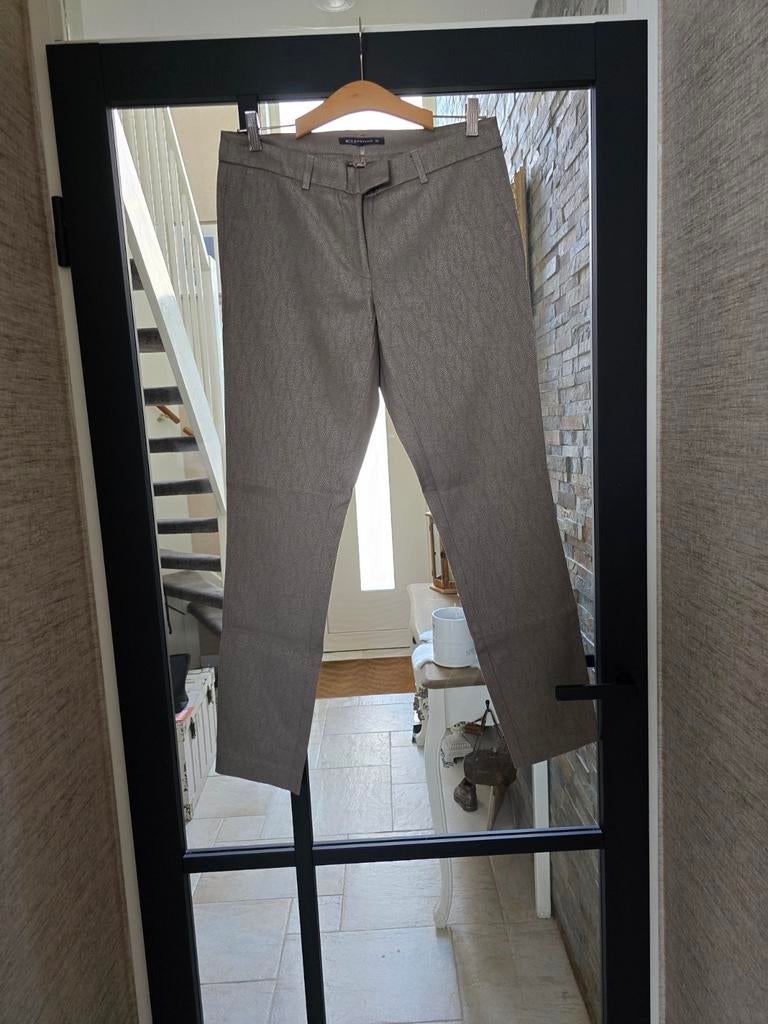 Te koop bruine damesbroek, merk Expresso, maat 38., Kleding | Dames, Broeken en Pantalons, Maat 38/40 (M), Bruin, Expresso, Ophalen of Verzenden