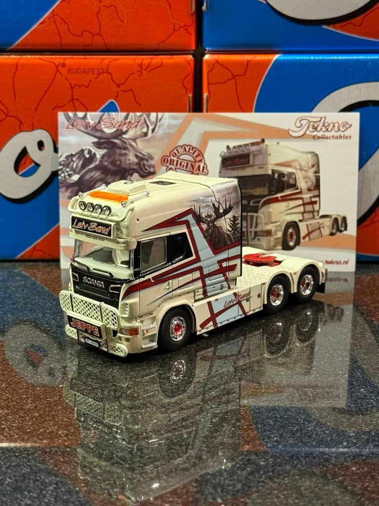 Tekno - Scania Longline Leiv Sand, Verzenden, Zo goed als nieuw, Bus of Vrachtwagen, Tekno