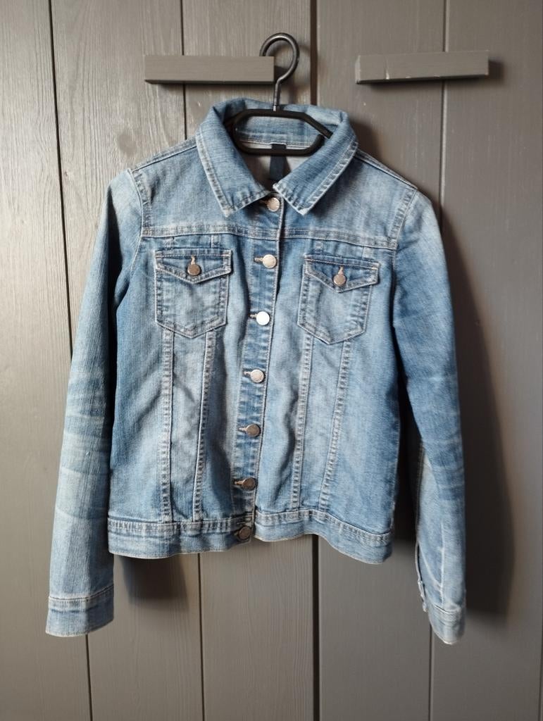 Spijkerjasje United Colors Benetton maat 140, Gebruikt, Meisje, Jas, Diverse merken