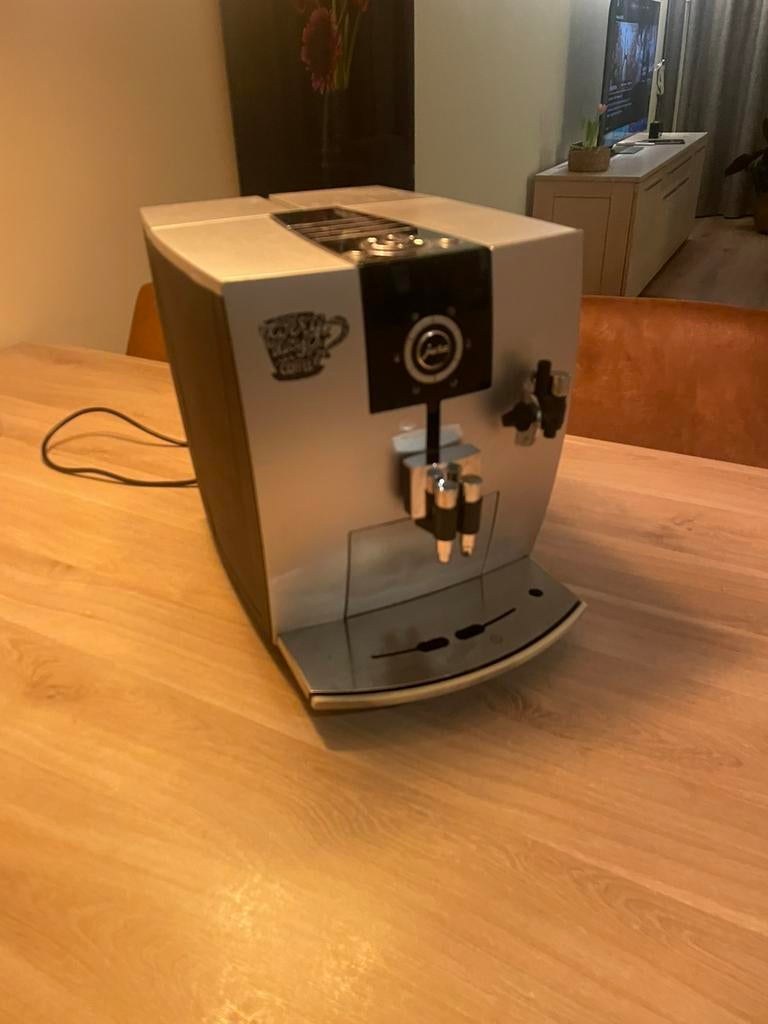 Jura j5 herkent leklade niet meer, Ophalen, Niet werkend, Koffiemachine
