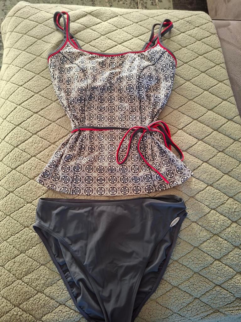 PROTHESE TANKINI MAAT 40 SUNFLAIR, Kleding | Dames, Badmode en Zwemkleding, Ophalen of Verzenden, Zo goed als nieuw, Zwart, Overige typen