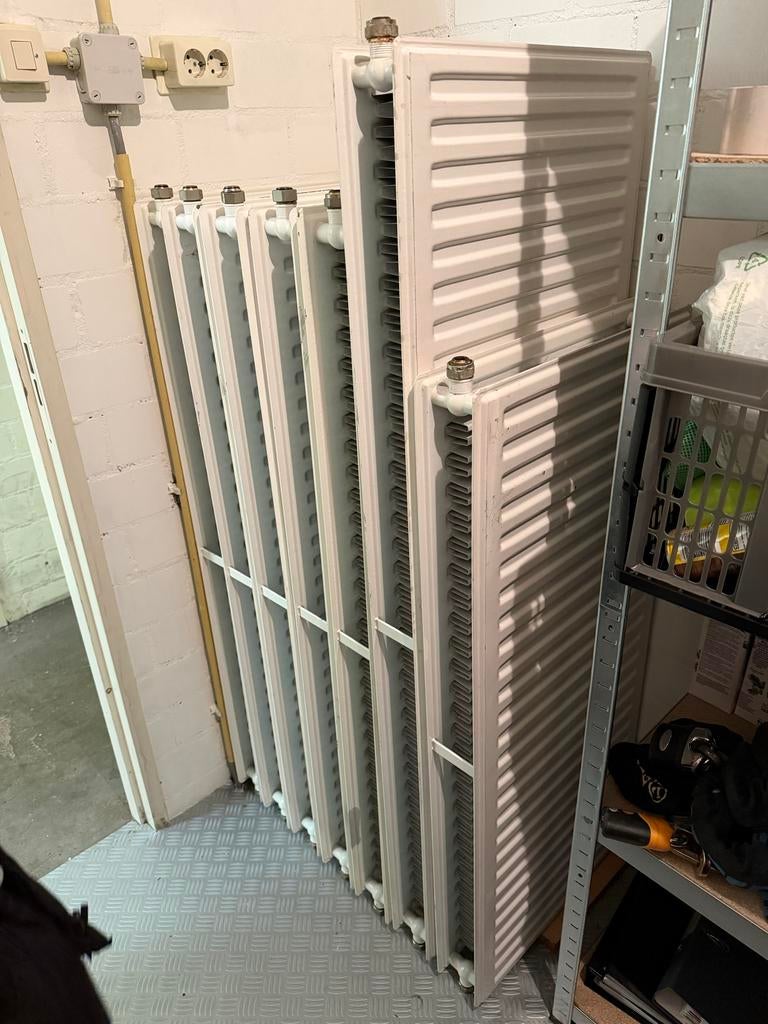 7 x Diverse radiatoren te koop - Verschillende maten, 30 tot 80 cm, Gebruikt, Radiator, Ophalen of Verzenden