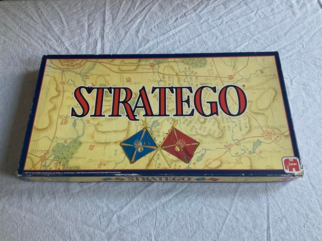 Stratego (beige), Een of twee spelers, Ophalen of Verzenden, Gebruikt, Jumbo