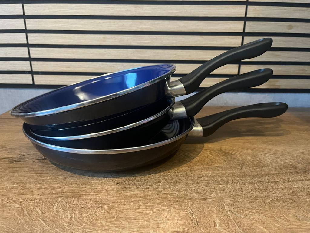 BK pannen set: wokpan, middelgrote en grote koekenpan, Ophalen, Gebruikt