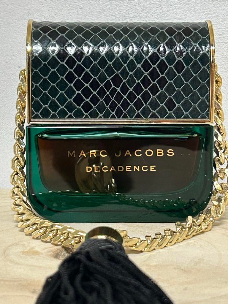 Marc Jacobs Decadence 50 ml Eau de parfum, Ophalen of Verzenden, Zo goed als nieuw