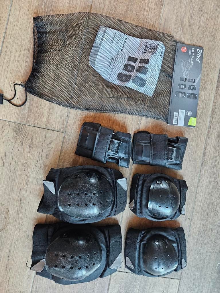 3 delig beschermerset voor bijv. Skeeleren, Ophalen of Verzenden, Bescherming