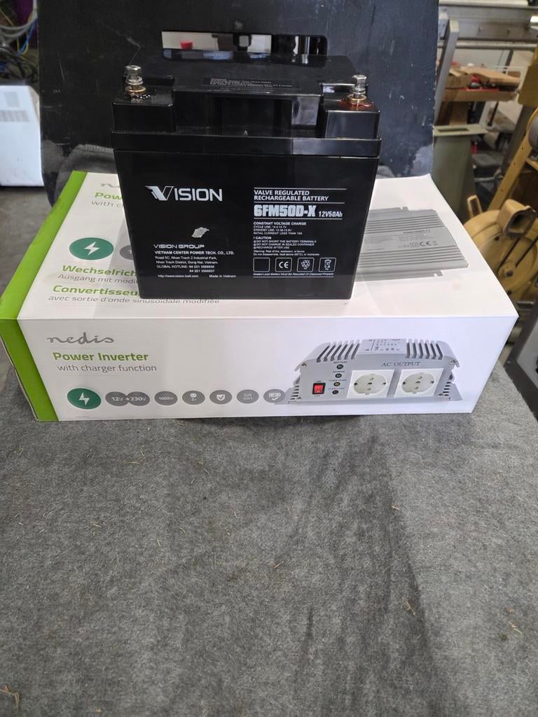 Nedis Power Inverter met laderfunctie 1000W, Ophalen of Verzenden, Nieuw