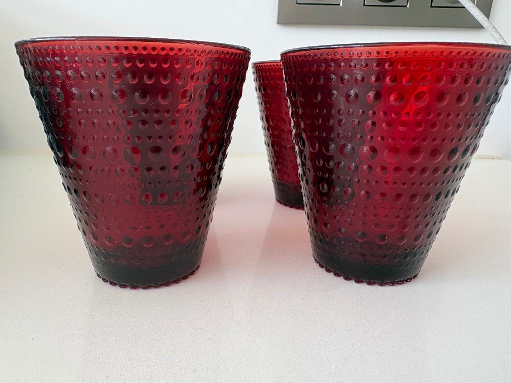 Iittala Kastehelmi cranberry 4 waterglazen, Glas of Glazen, Ophalen of Verzenden, Overige stijlen, Glas