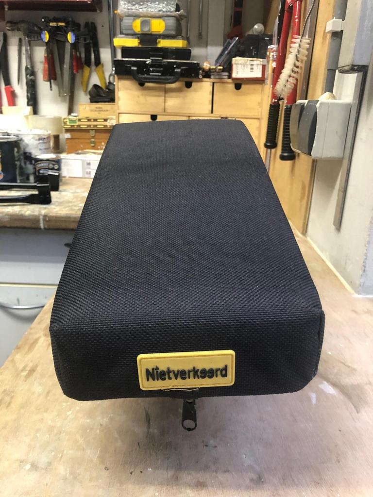 Fietsbeugel met zitje,  rugbeugel en voetsteuntjes, Fietsen en Brommers, Ophalen, Zo goed als nieuw, Voetsteuntjes