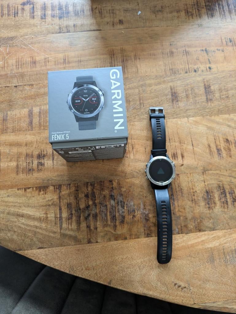 Garmin Fenix 5 GPS Multisport Smartwatch, Gebruikt, Zwart, Garmin, Ophalen of Verzenden