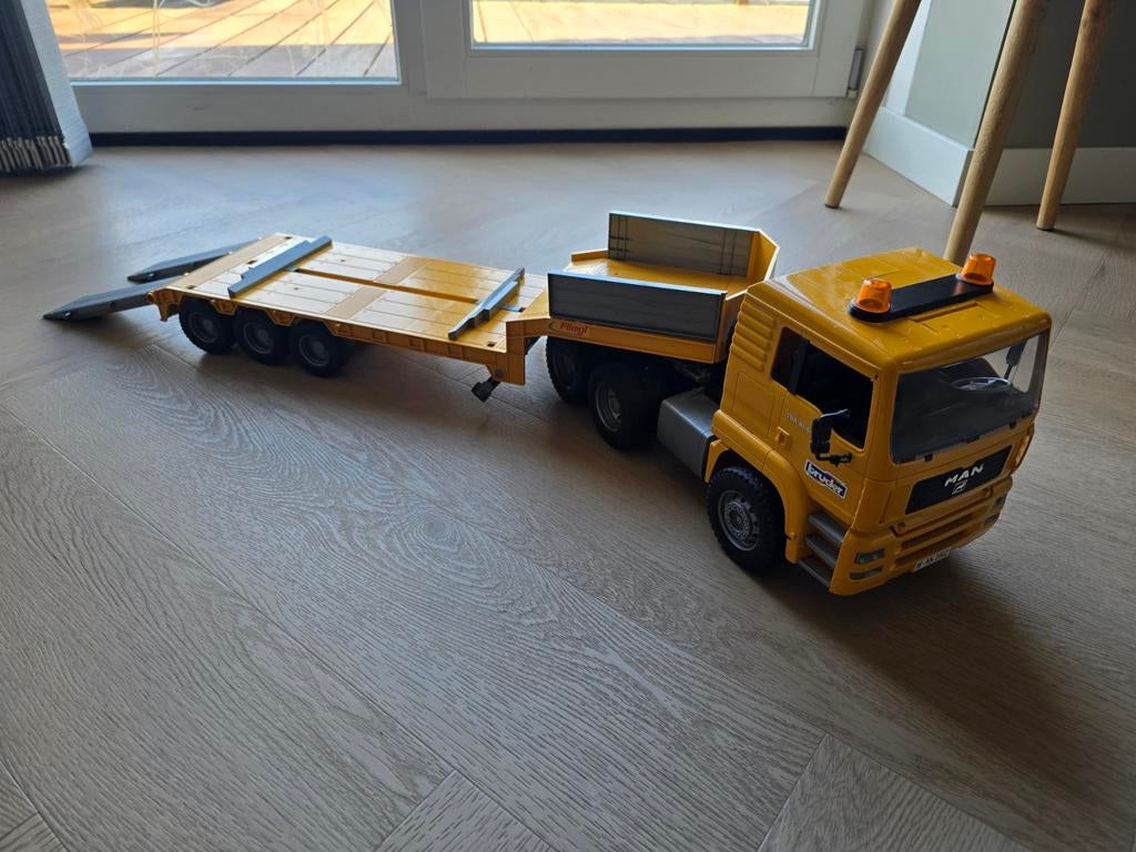Bruder MAN vrachtwagen met oplegger, Ophalen of Verzenden