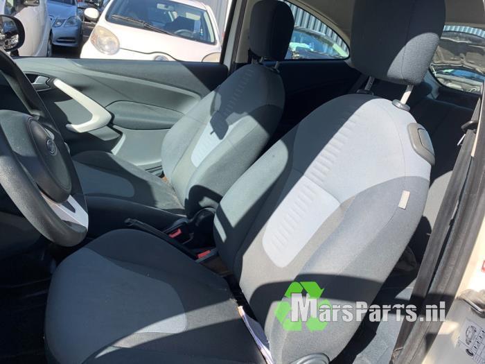 Veiligheidsgordel rechts-achter van een Ford KA, Auto-onderdelen, Interieur en Bekleding, Gebruikt, -, -, Ophalen of Verzenden