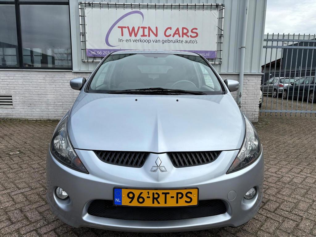 Mitsubishi Grandis 2.4-16V Intense 6p. Airco Automaat, Bedrijf, 93 €/maand, Euro 4, 2378 cc