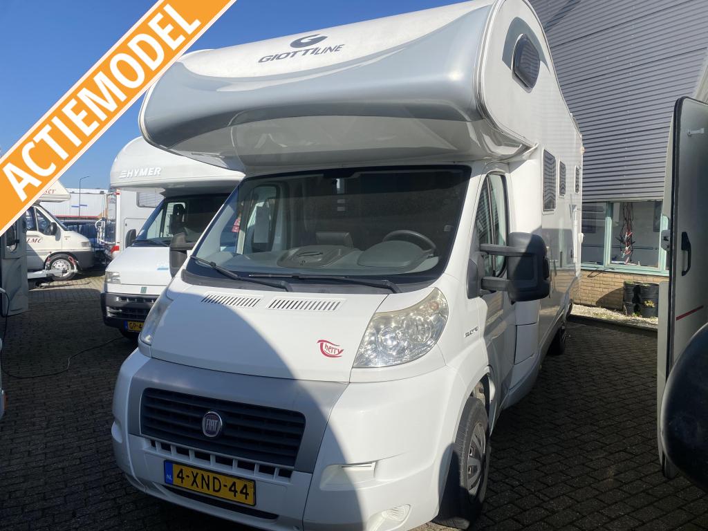 Giottiline Therry 47 T Enkelle bedden dak Airco, Caravans en Kamperen, Overige merken, Chemisch toilet, Startonderbreker, Fiat