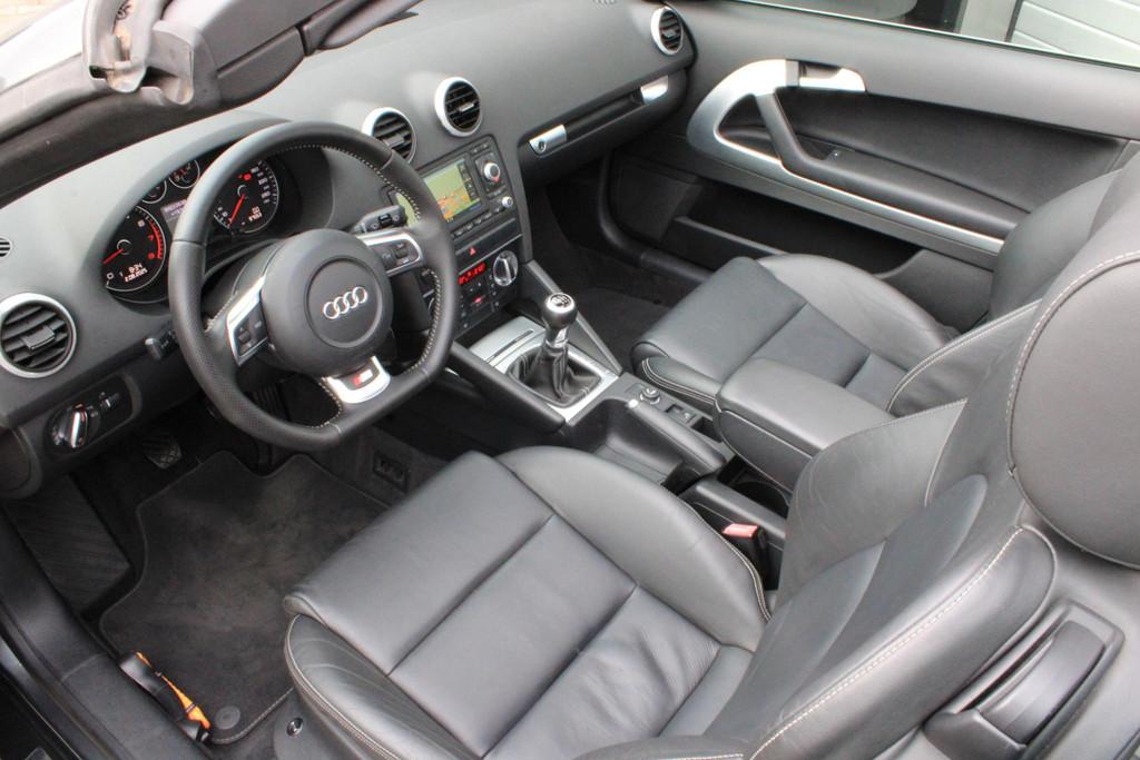 Audi A3 Cabriolet 1.8 TFSI S-edition Nieuwe Kap | Stoelverwa, Voorwielaandrijving, 15 km/l, Gebruikt, Zwart