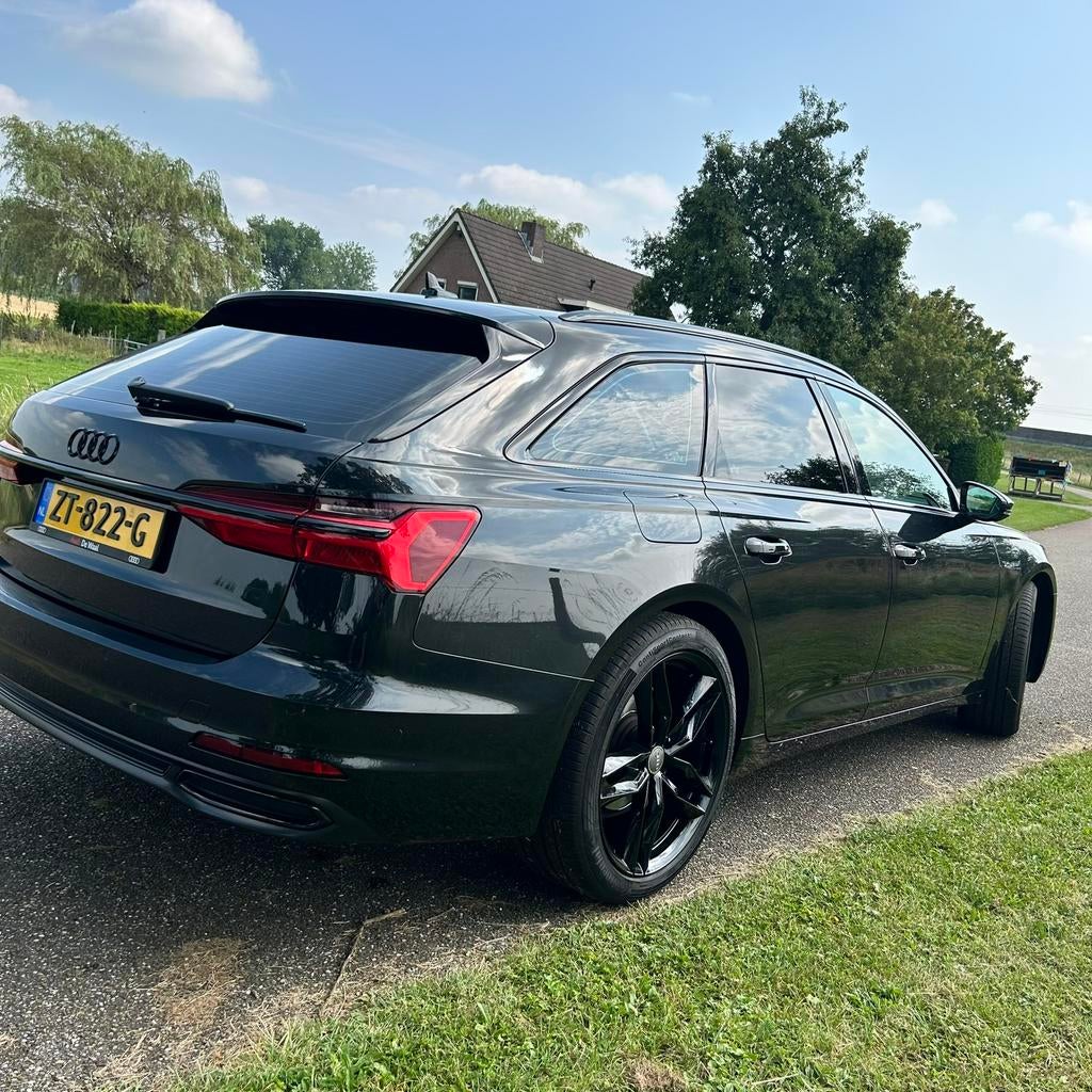 Audi A6 40 TDI 204pk S Tronic 2019 Grijs, Auto's, Stof, 2000 kg, Origineel Nederlands, Stationwagon