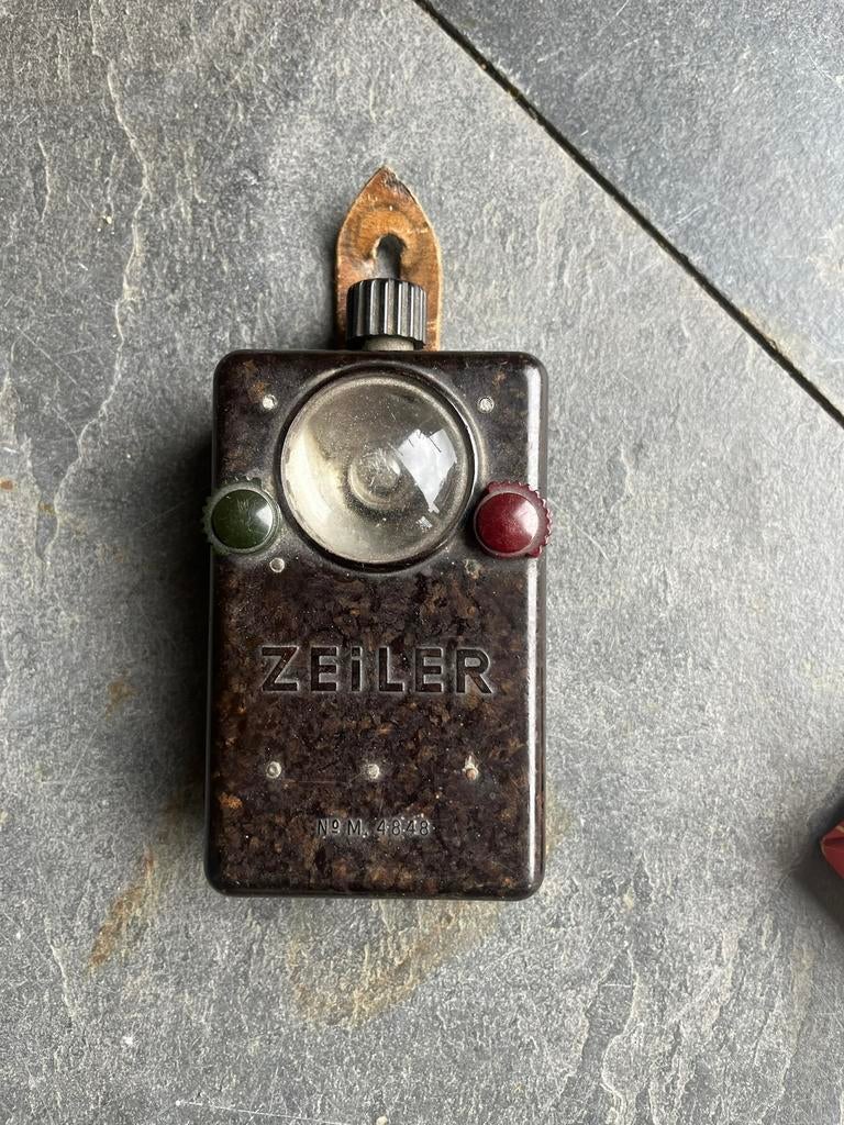 Duitse Zeiler zaklamp, Verzamelen, Militaria | Tweede Wereldoorlog, Ophalen of Verzenden, Duitsland, Embleem of Badge
