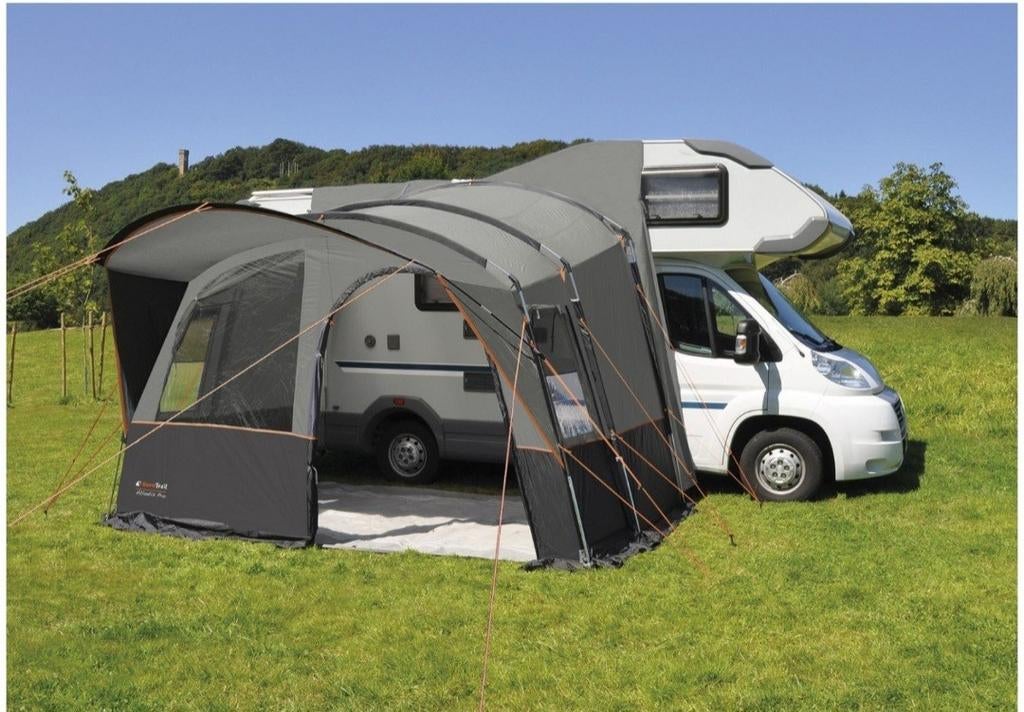 Prachtige bustent Eurotrail Atlantis, Ophalen, Zo goed als nieuw