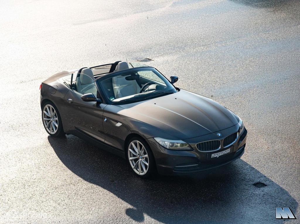 BMW Z4 23i 2.5 E89 Havanna l Sportaut l Sportsitze l Nappa, Auto's, BMW, Automaat, Achterwielaandrijving, Gebruikt, 2497 cc
