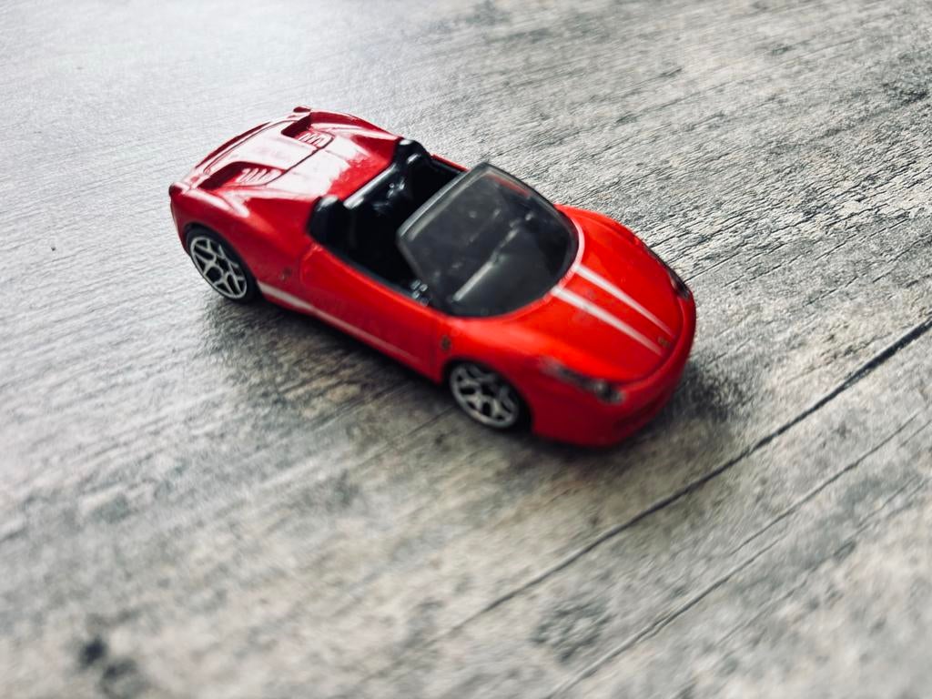 Ferrari 458 spider 2012 Hotwheels, Ophalen, Gebruikt, Auto, Overige merken