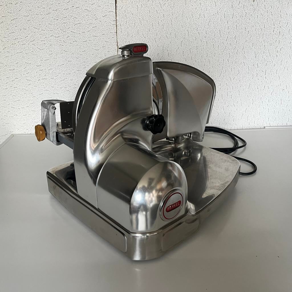Berkel snijmachine, model 834, Huis en Inrichting, Keuken | Keukenbenodigdheden, Ophalen, Gebruikt