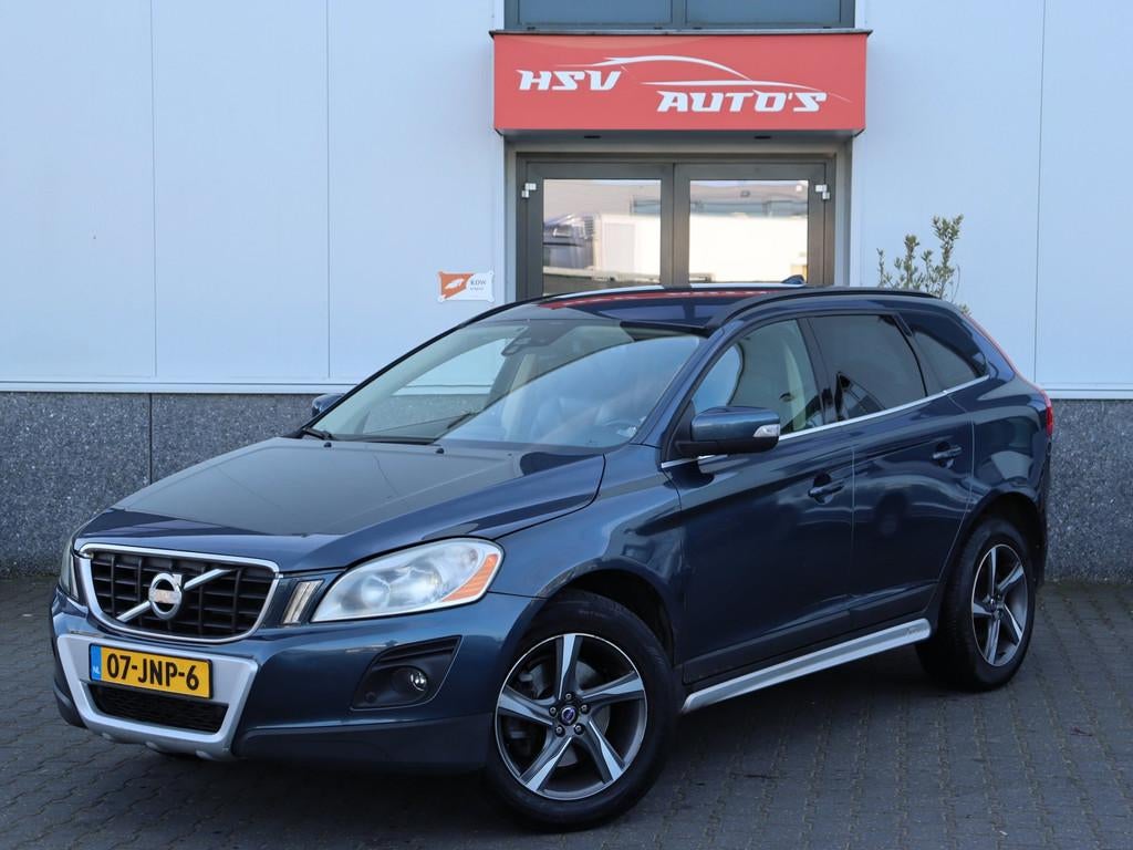Volvo XC60 2.4D Momentum navi LM automaat, Blauw, Bedrijf, 750 kg, 5 cilinders