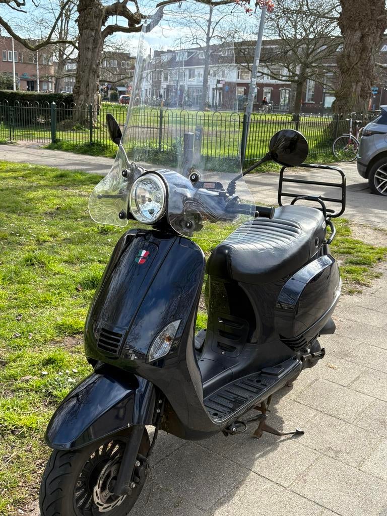 GTS Toscana Scooter (2020) – Rijdt nog top! (bieden mag), Ophalen, Gebruikt, Overige modellen, Benzine