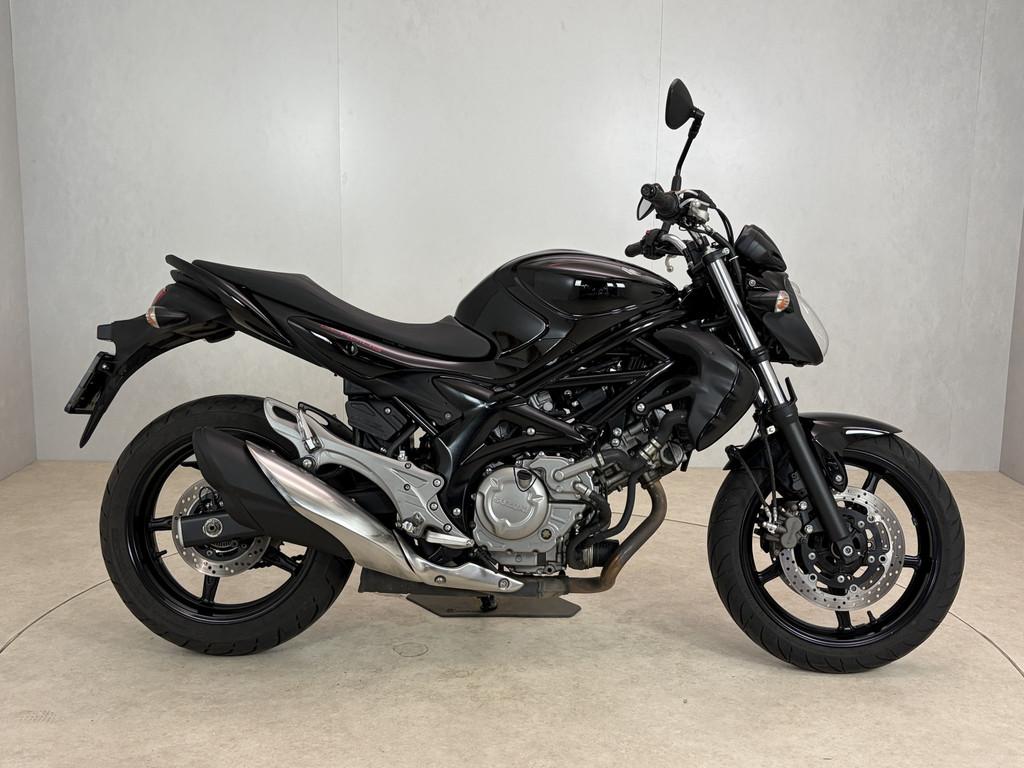 Suzuki SFV 650 ABS GLADIUS (bj 2012), Motoren, Motoren | Suzuki, Suzuki B.V. Nimag, Lange Dreef 12
4131 NH  VIANEN, Bedrijf, Klantenservice@suzuki.nl