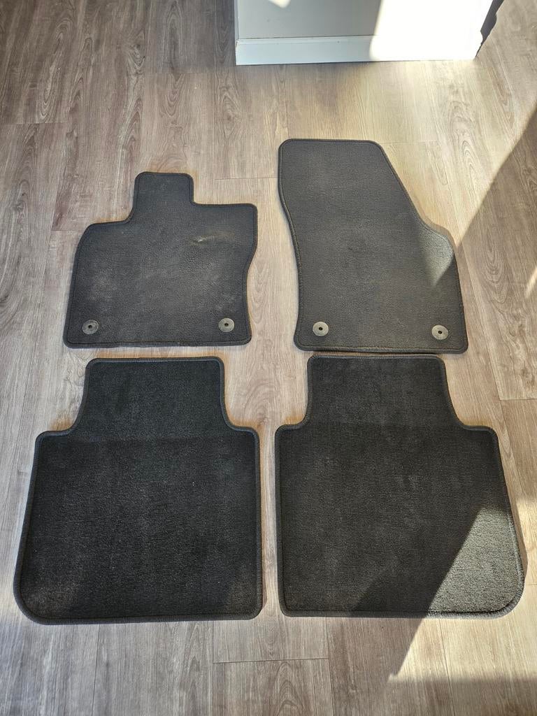 Automatten Skoda Kodiaq (2017-2024) – Velours, Auto diversen, Automatten, Ophalen of Verzenden