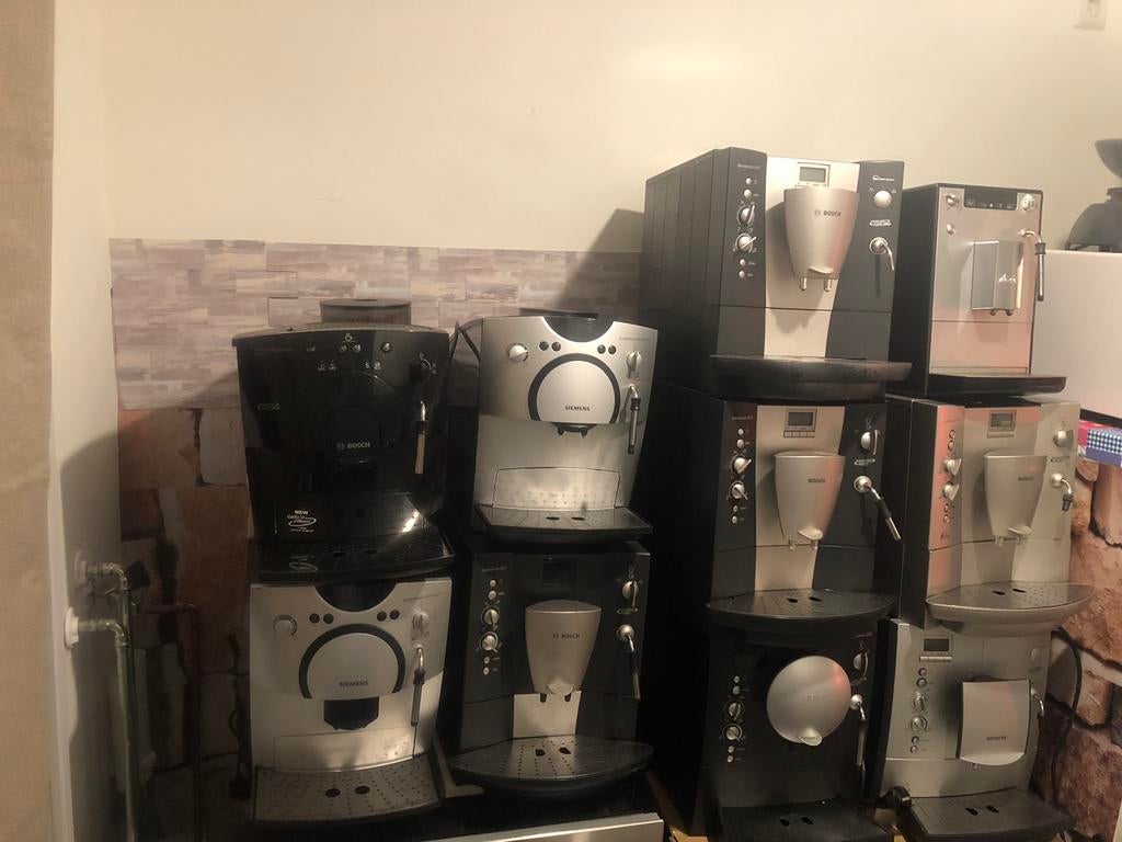 Koffiemachines bonen partij.   Alles 99€ salee, Witgoed en Apparatuur, 10 kopjes of meer, Ophalen of Verzenden, Zo goed als nieuw