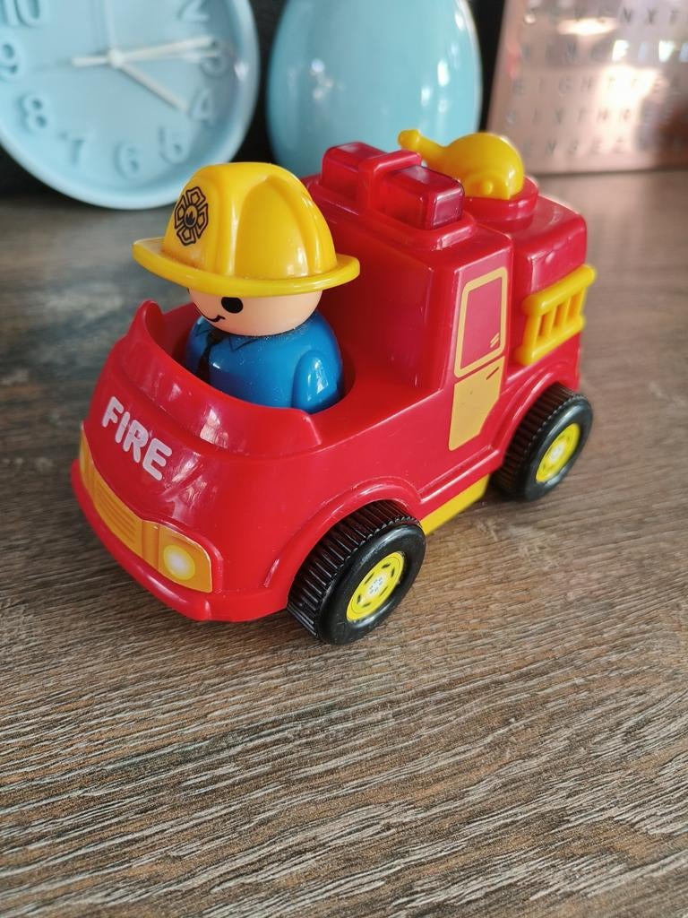 Brandweerauto met licht en geluid, Ophalen of Verzenden, 6 maanden tot 2 jaar