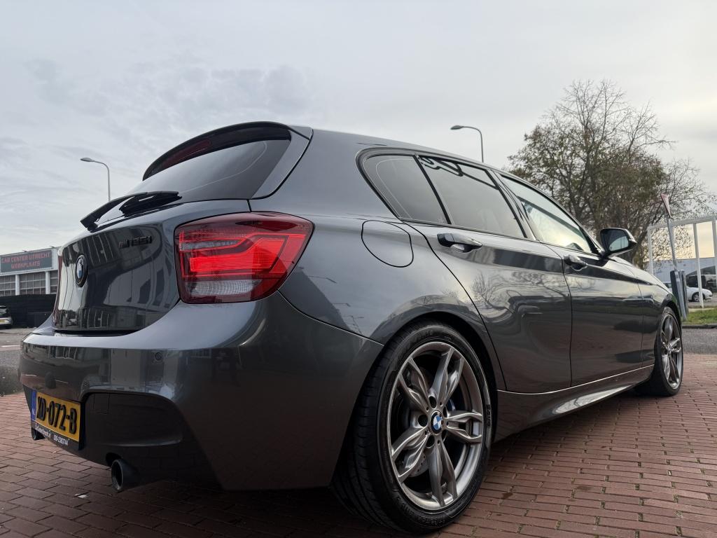 BMW 1-serie M135i Executive | €250,- KORTING PAASACTIE | n, Gebruikt, Euro 6, 320 pk, 6 cilinders