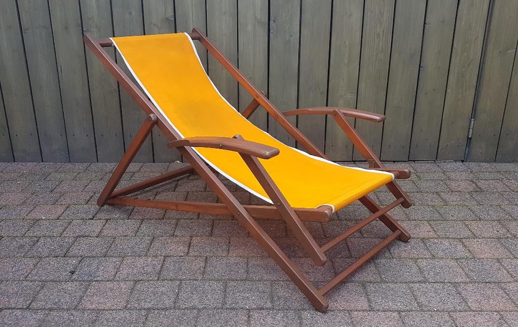 Vintage verstelbare houten strandstoel met leuningen, Ophalen of Verzenden, Gebruikt, Hout, Verstelbaar