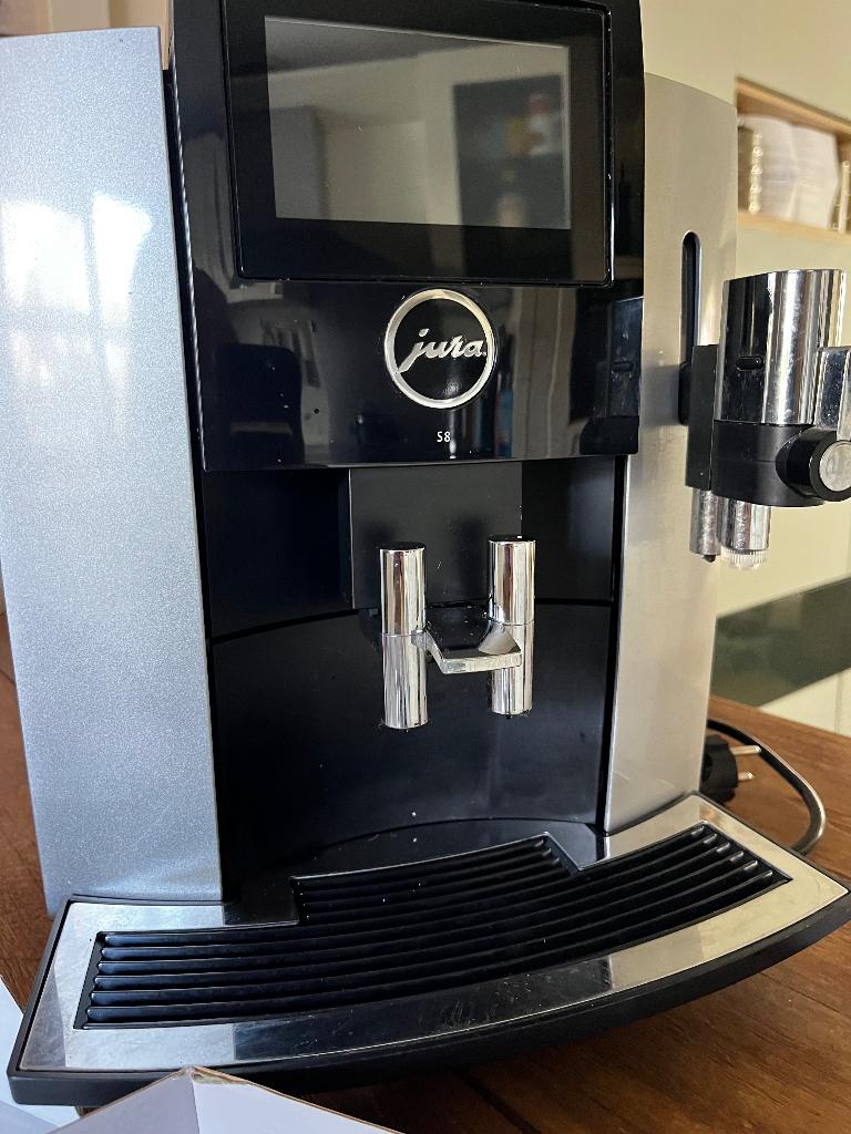 Jura S8 volautomaat, Ophalen, Gebruikt, 10 kopjes of meer, Koffiemachine
