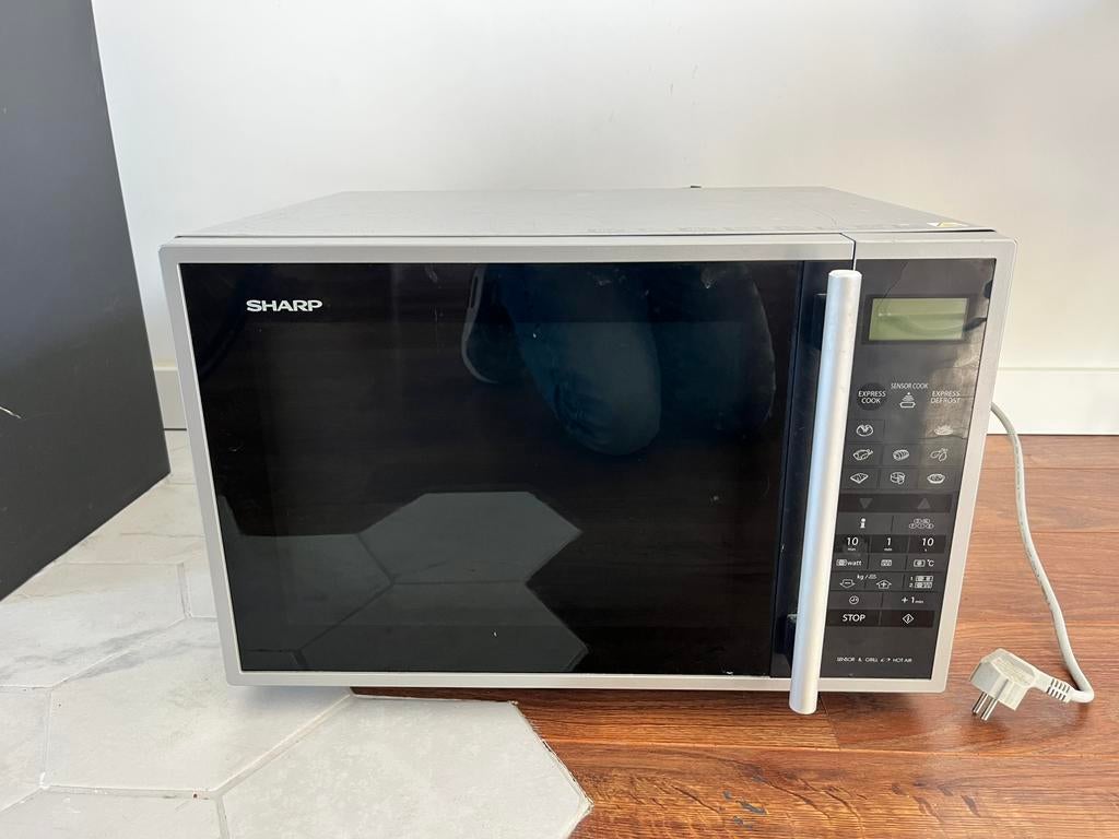 Sharp combi magnetron R-961, Ophalen, Gebruikt, Hete lucht