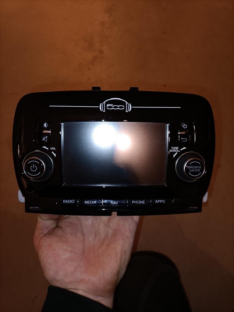 Fiat 500  312 VP2 ECE DAB NAV autoradio navigatie, Ophalen of Verzenden, Zo goed als nieuw