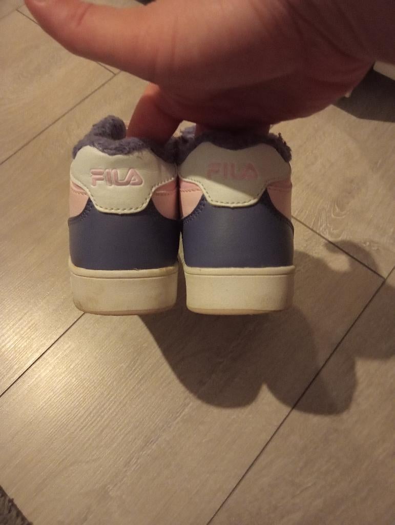 Sneakers Fila maat 28, Ophalen of Verzenden, Zo goed als nieuw, Schoenen