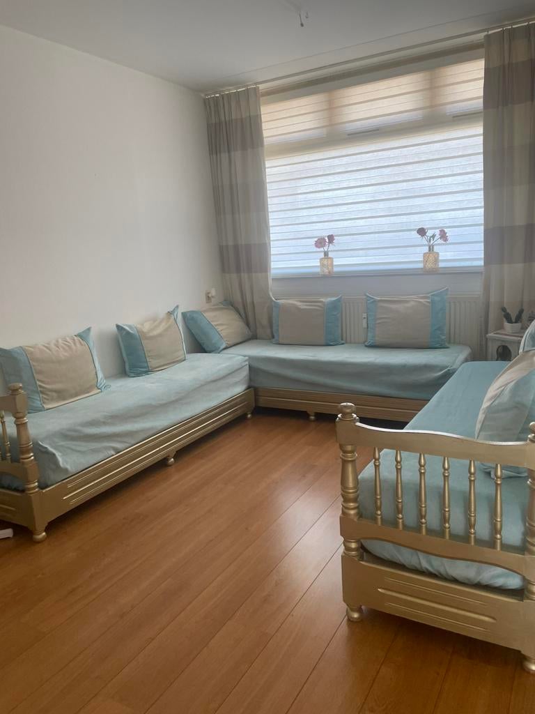 Compleet Marokkaanse Sedari, Ophalen